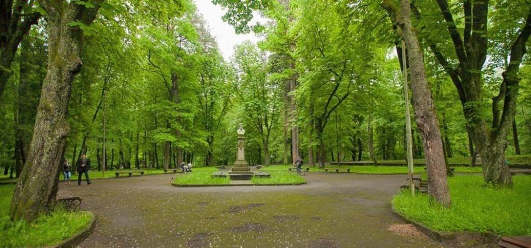 Отель Центр Трускавца Truskavets Luaran gambar