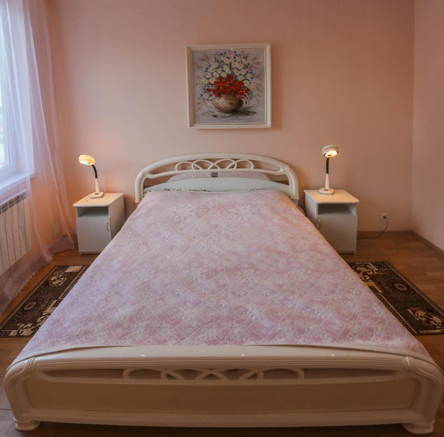 Отель Центр Трускавца Truskavets Luaran gambar